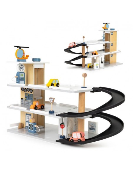 Velika drvena garaža