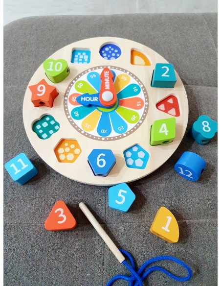 CRNI PETAK - AKCIJA! Sat - slagalica koji svijetli u mraku